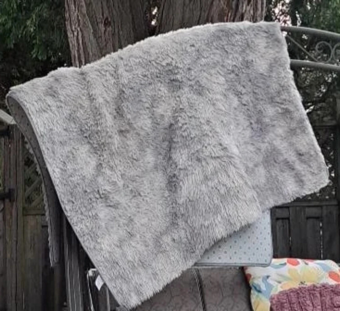 Grey Faux Fur Throw Blanket