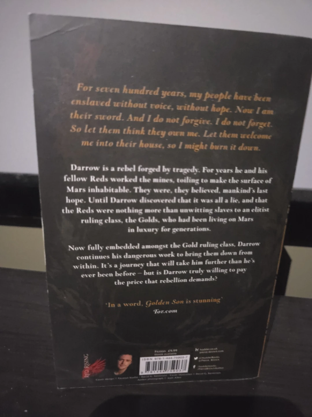 Golden Son by Pierce Brown - Paperback Fiction Book. - photo 2