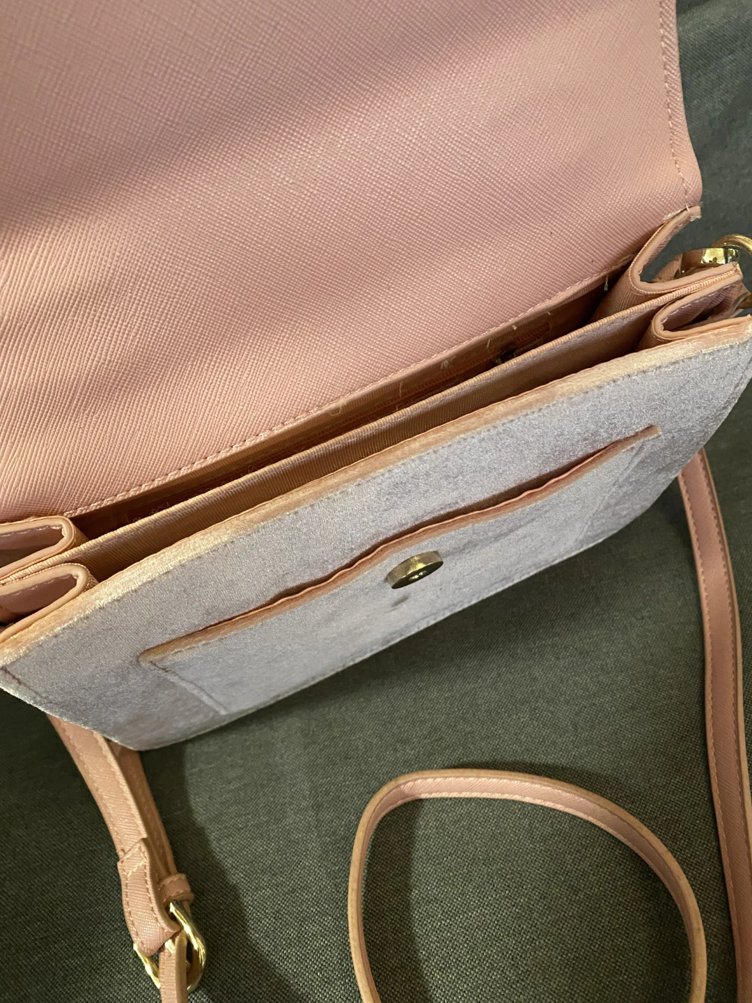 Pink Velvet Handbag with Faux Fur Handle - photo 2