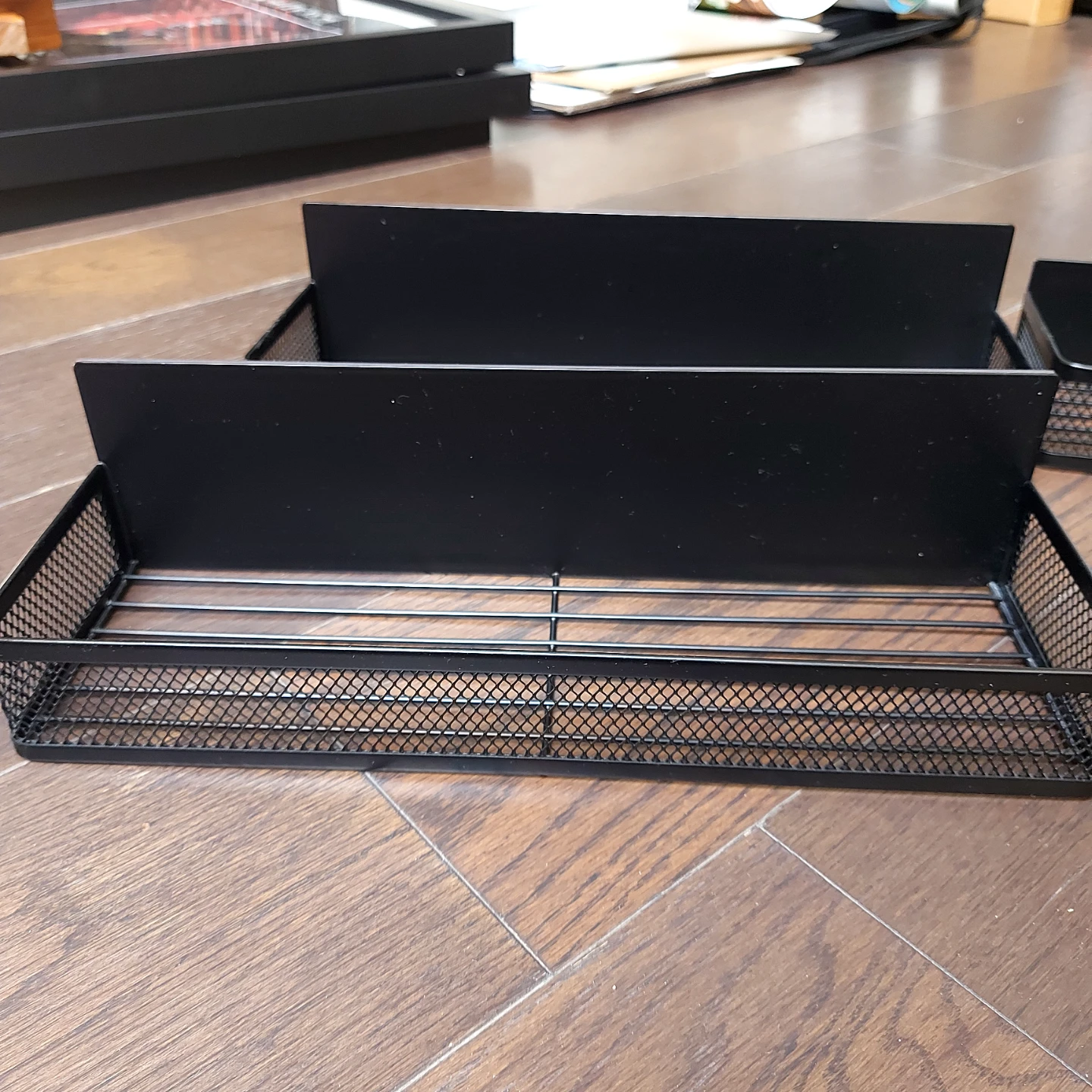 Set of 4 Black metal magnetic organizers - photo 3