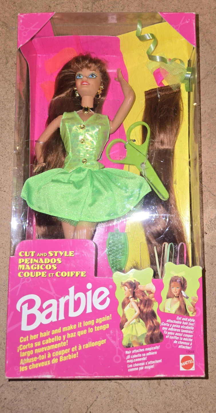 Barbie Cut and Style Magic Hair Doll NIB