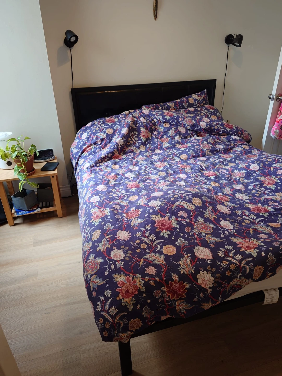 Queen Bed Frame - photo 2