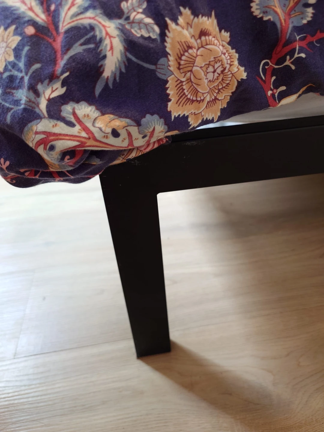 Queen Bed Frame - photo 3