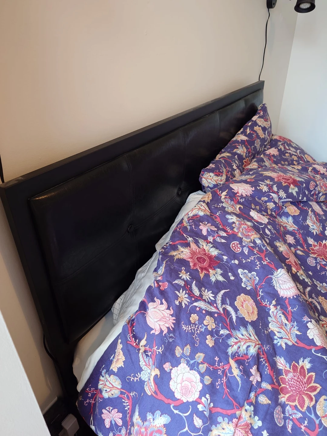 Queen Bed Frame - photo 4