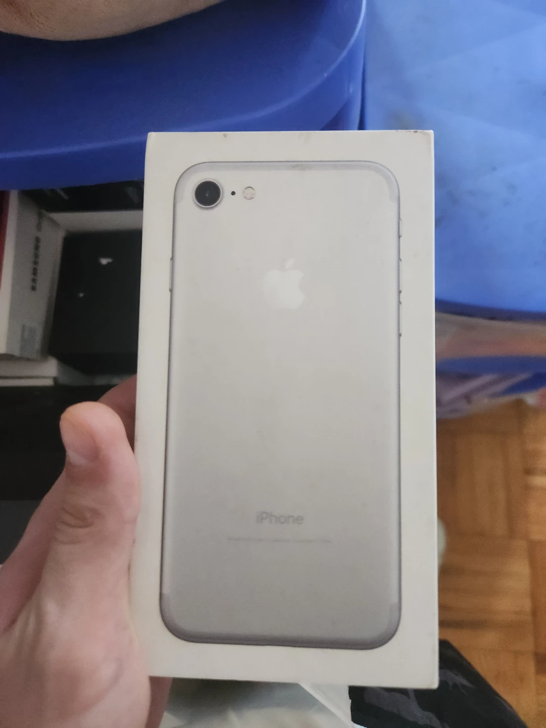 Apple iPhone 7 - 32GB - Box Only