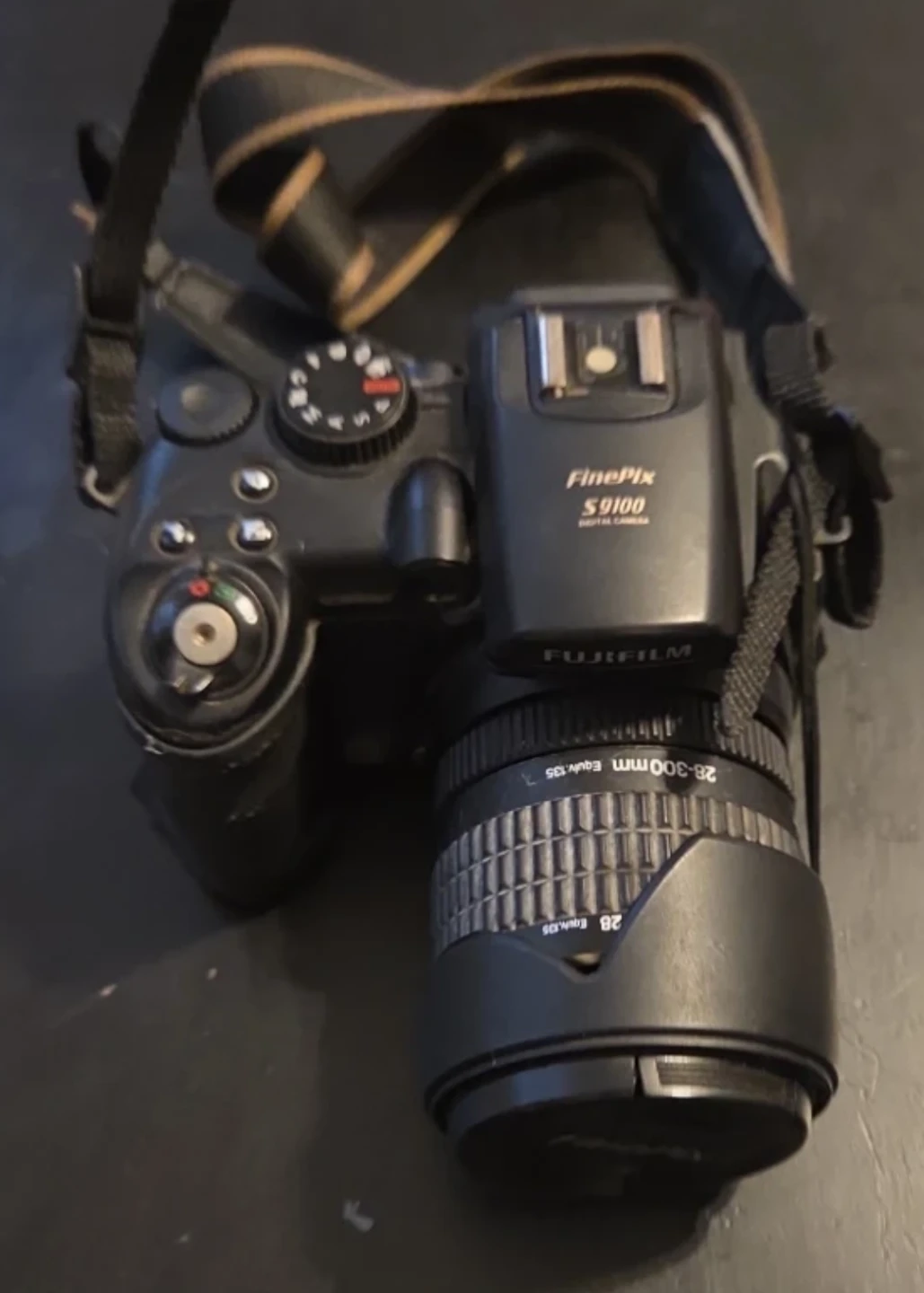 Fujifilm FinePix S9100 Digital Camera - photo 3