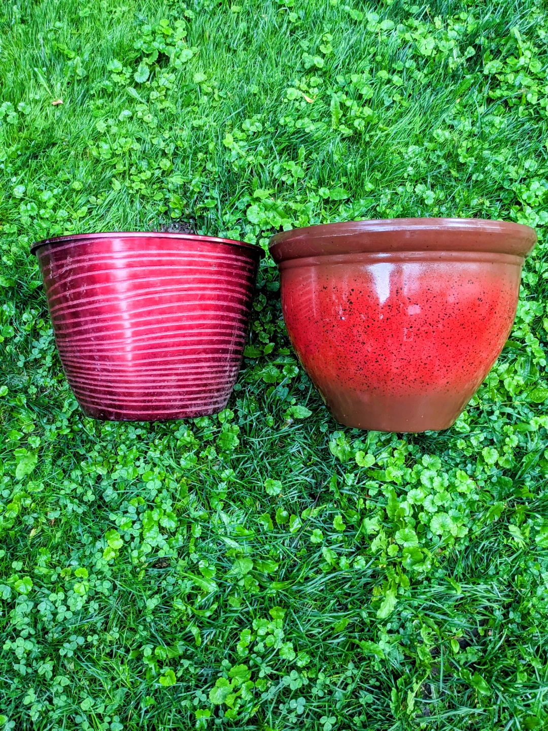 LARGE PLANTER/ POT PLASTIC 16"/41 cm