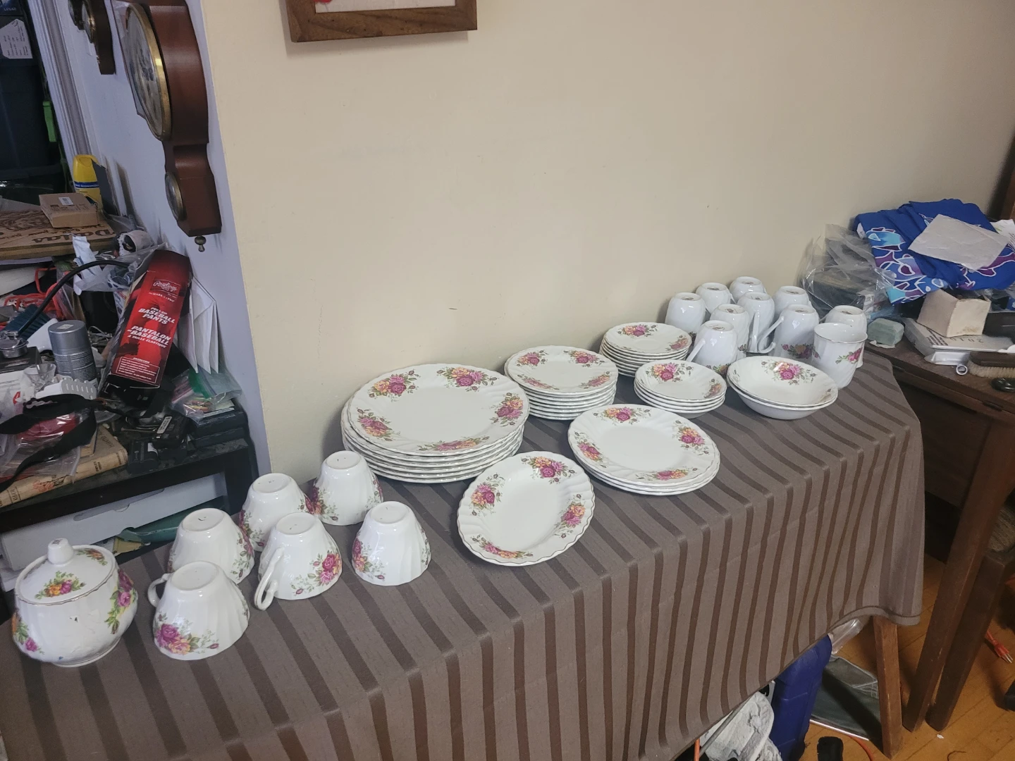 48 Myott Rose Garden Ironstone Dinnerware Set - photo 2