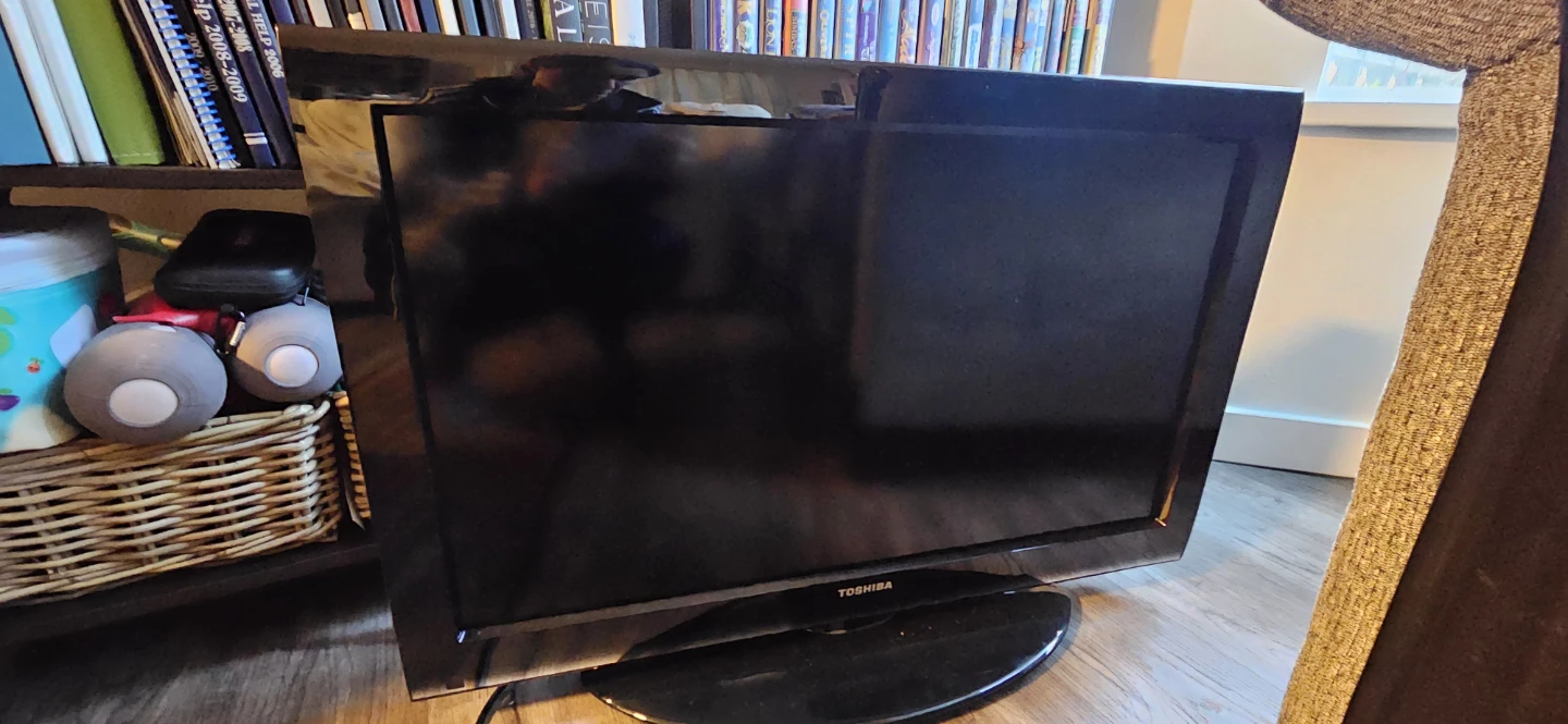 Toshiba Flat Screen TV
