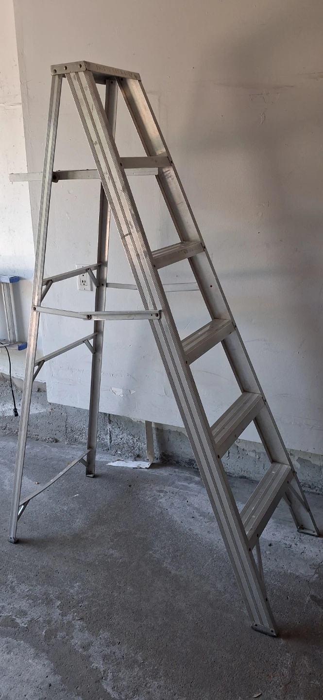 Aluminum A-Frame Ladder - photo 5
