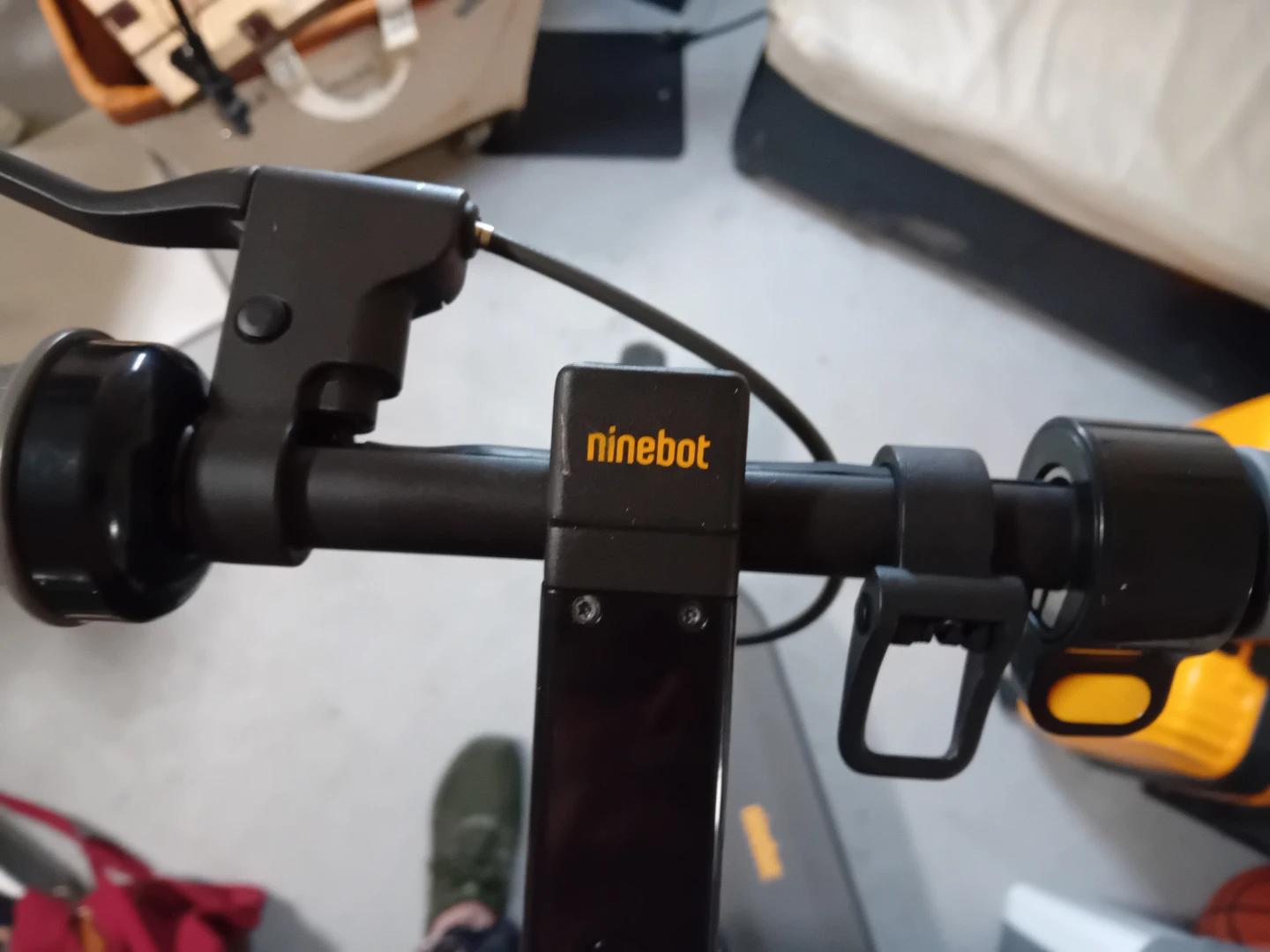 Ninebot KickScooter - photo 4