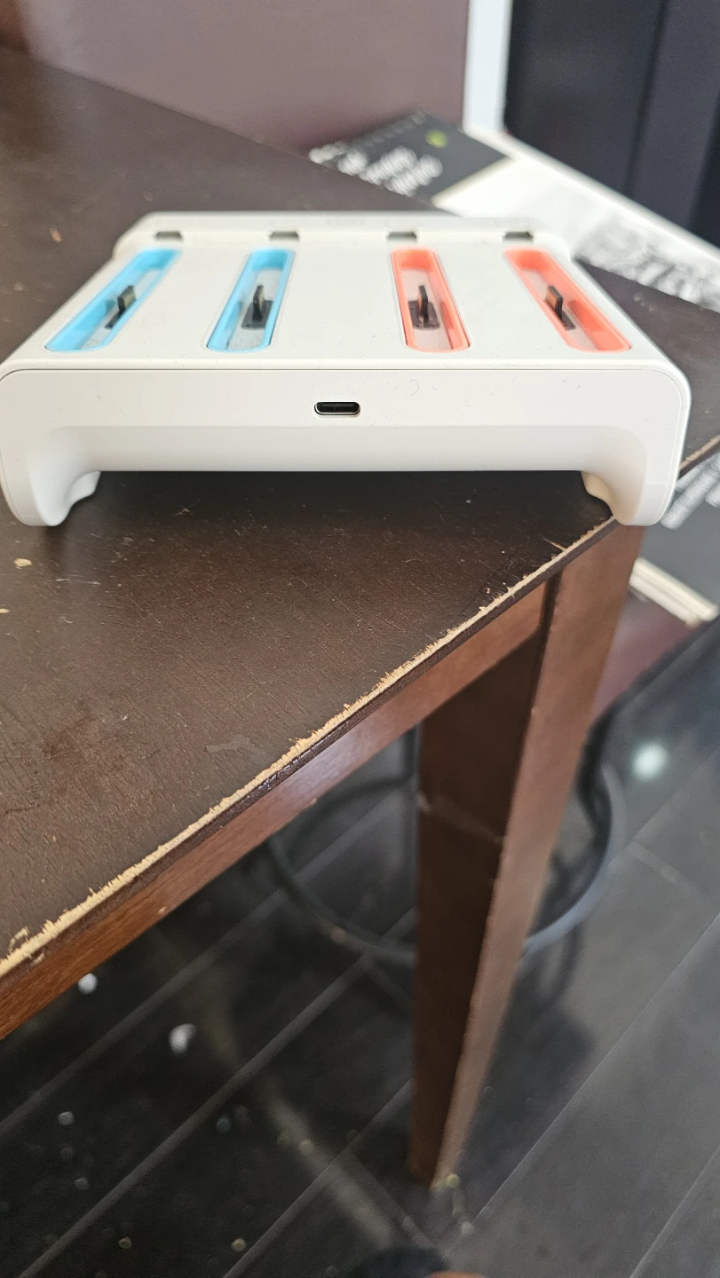 Nintendo Switch Joy-Con Charging Station - photo 2