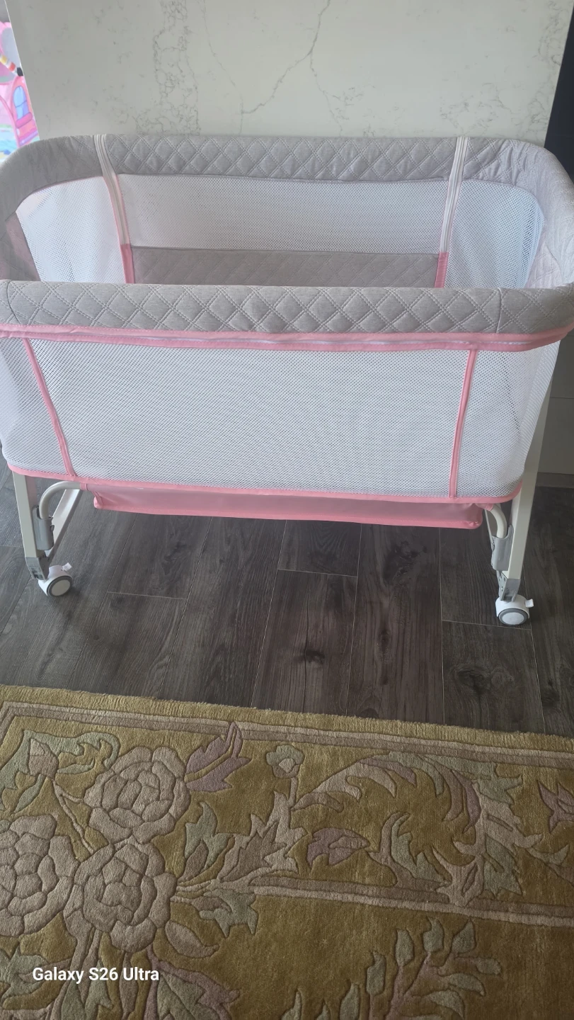 Baby Bassinet with Wheels - photo 4