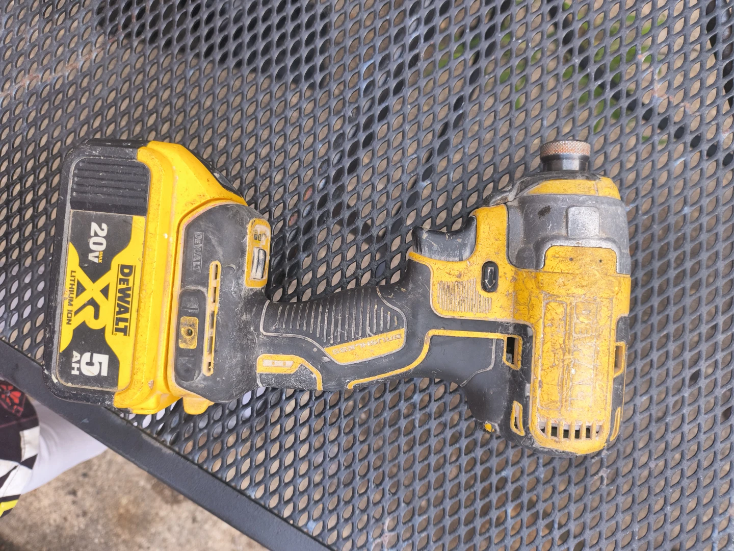 DEWALT 20V MAX XR Lithium Ion Impact Driver