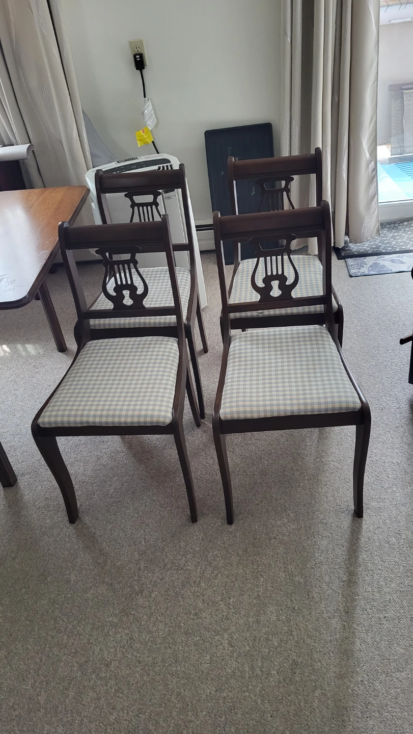 MOVING Drop Leaf Dining Table and Chairs Set - photo 4