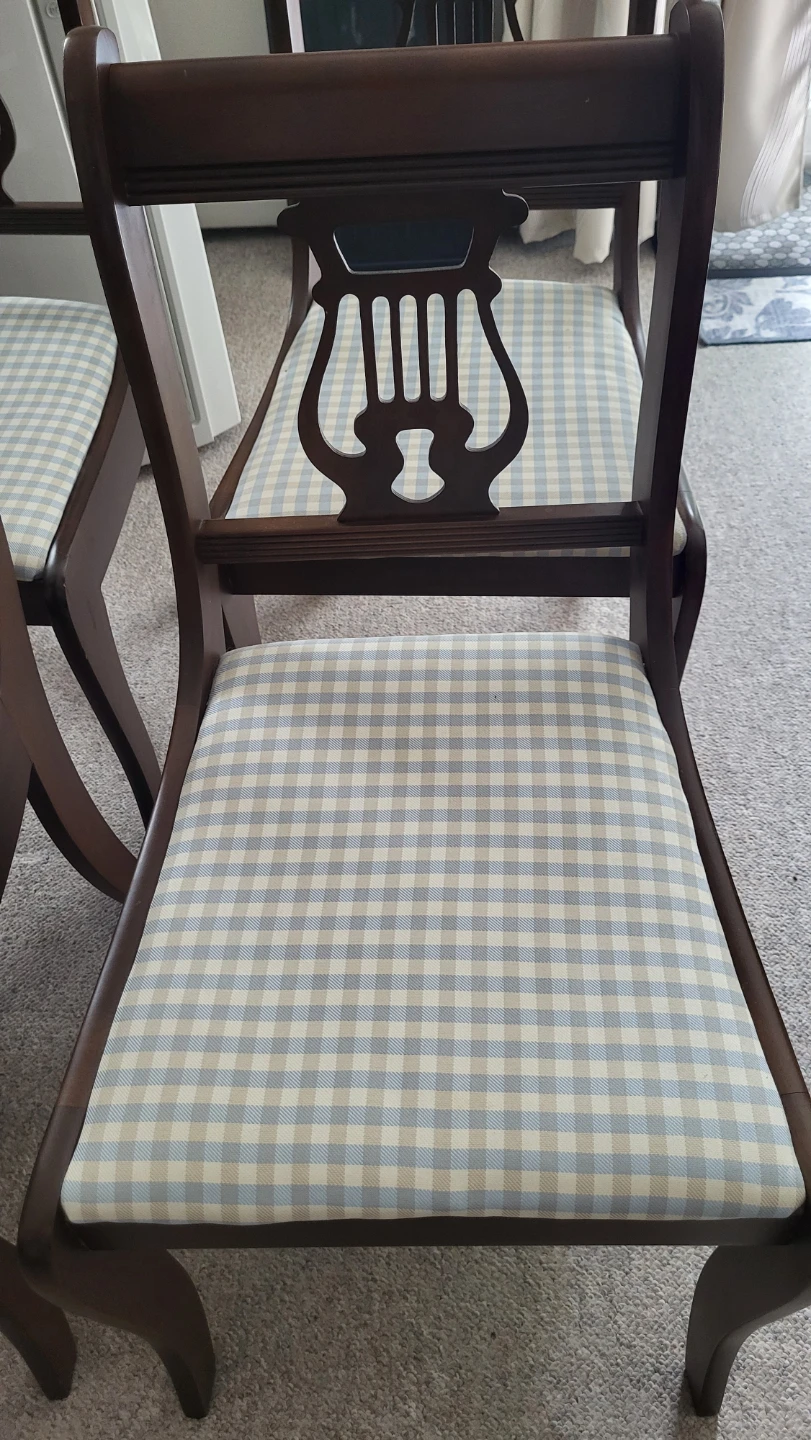 MOVING Drop Leaf Dining Table and Chairs Set - photo 5