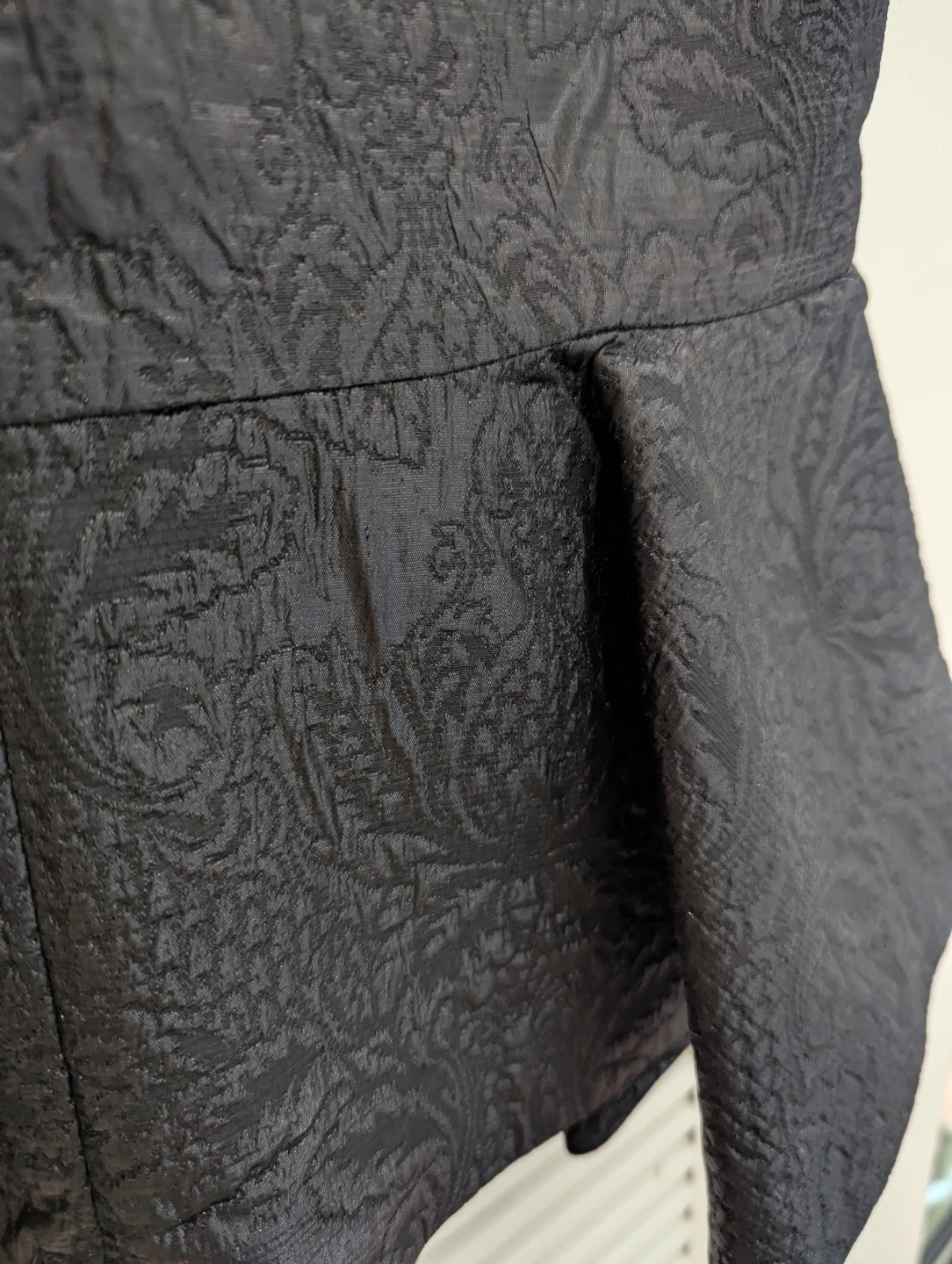 Elizabeth and James Black Brocade Peplum Top - photo 2