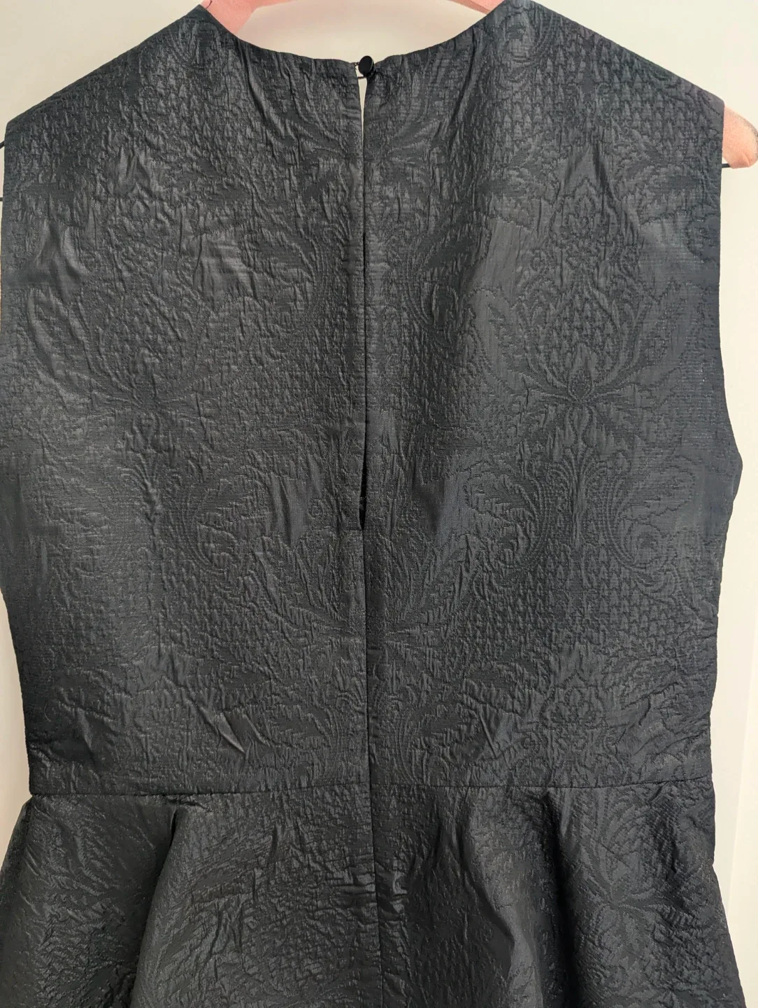 Elizabeth and James Black Brocade Peplum Top - photo 3