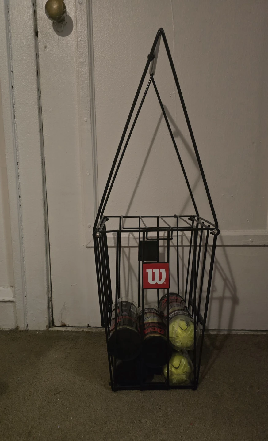 Wilson tennis basket with practice balls