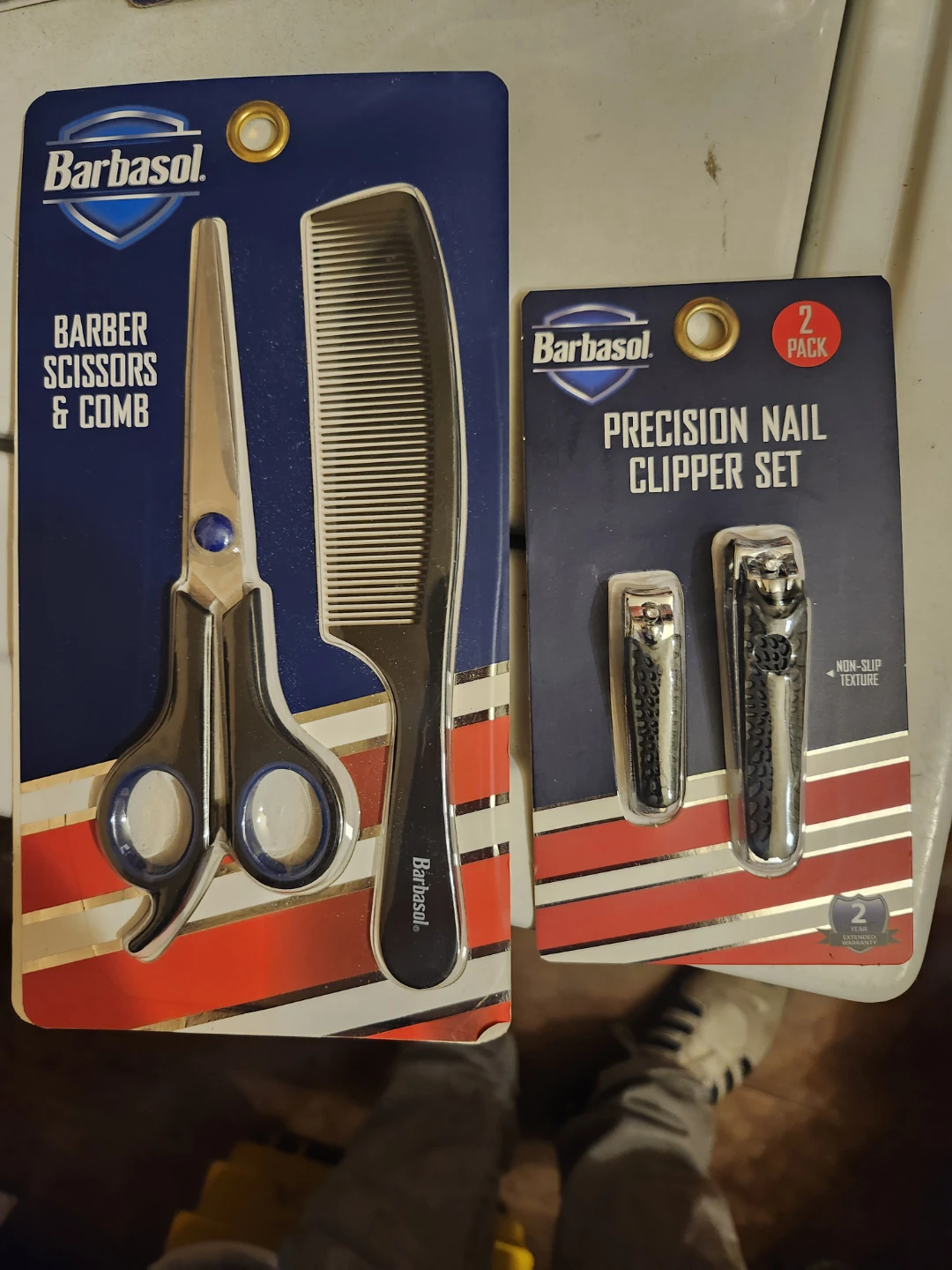 Barbasol Barber Scissors & Comb and Nail Clipper Set