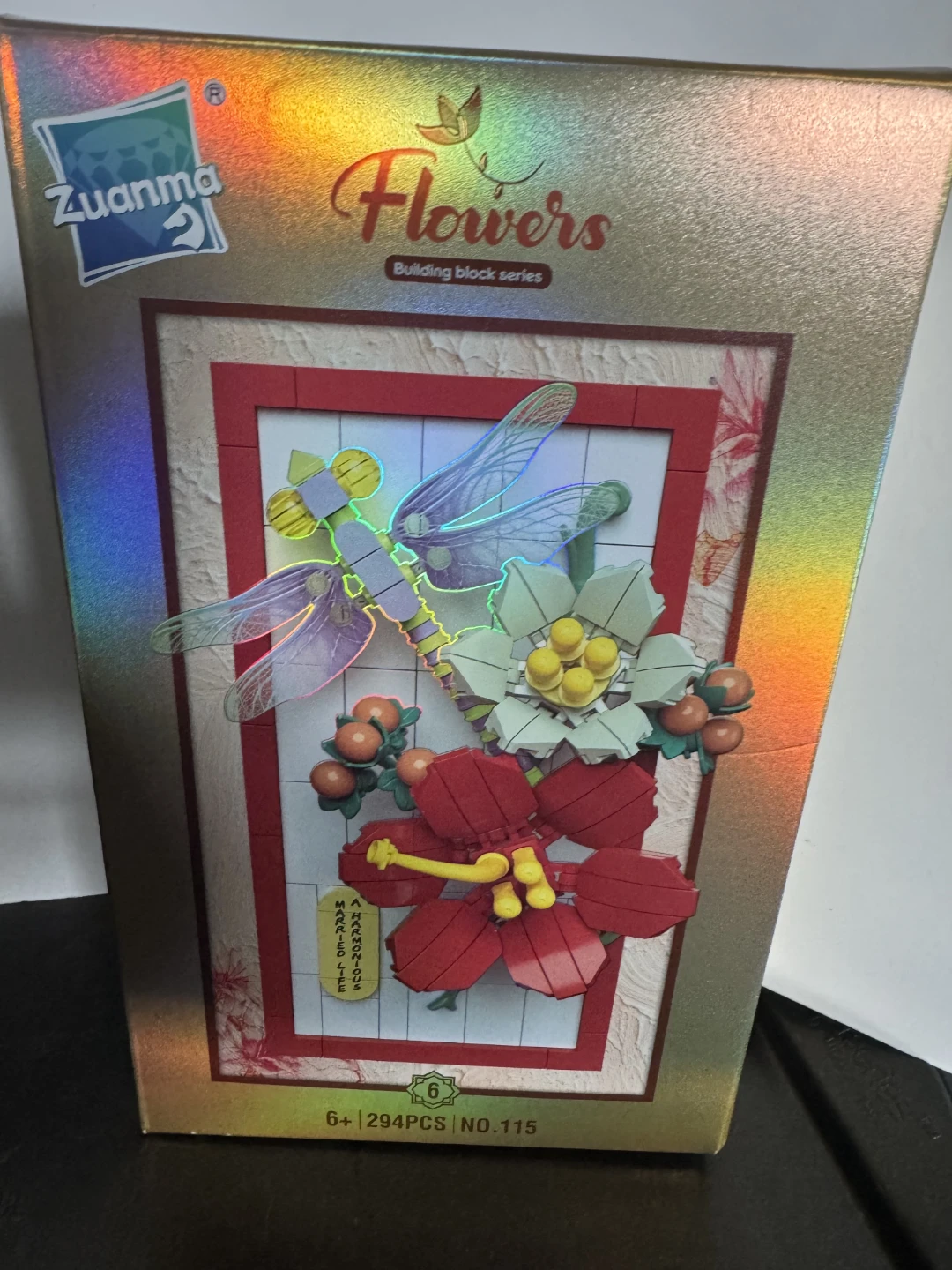 Lego compatible flowers plus insect wall art. New. - photo 4
