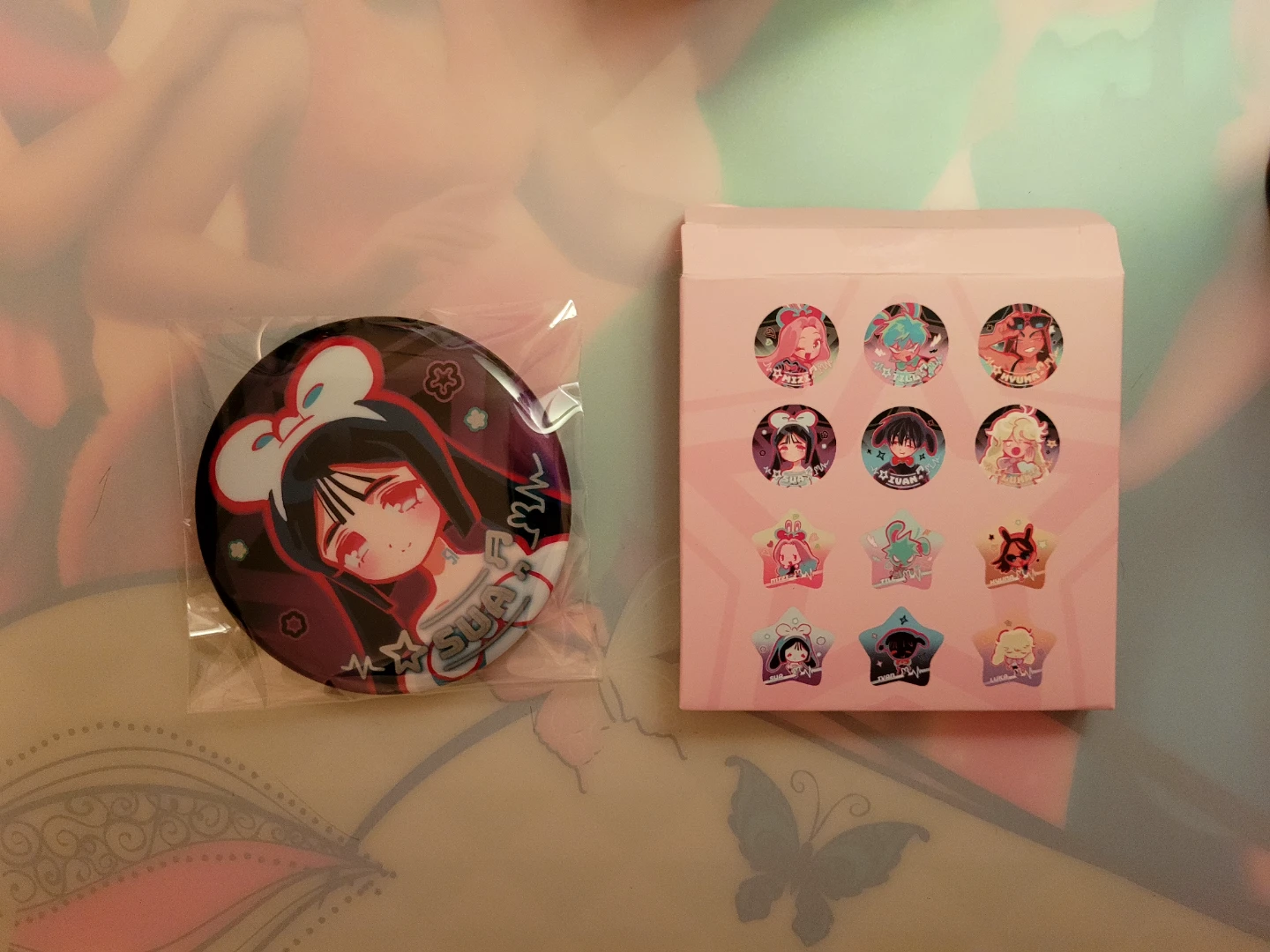 Alien Stage Bunny Badges - photo 2