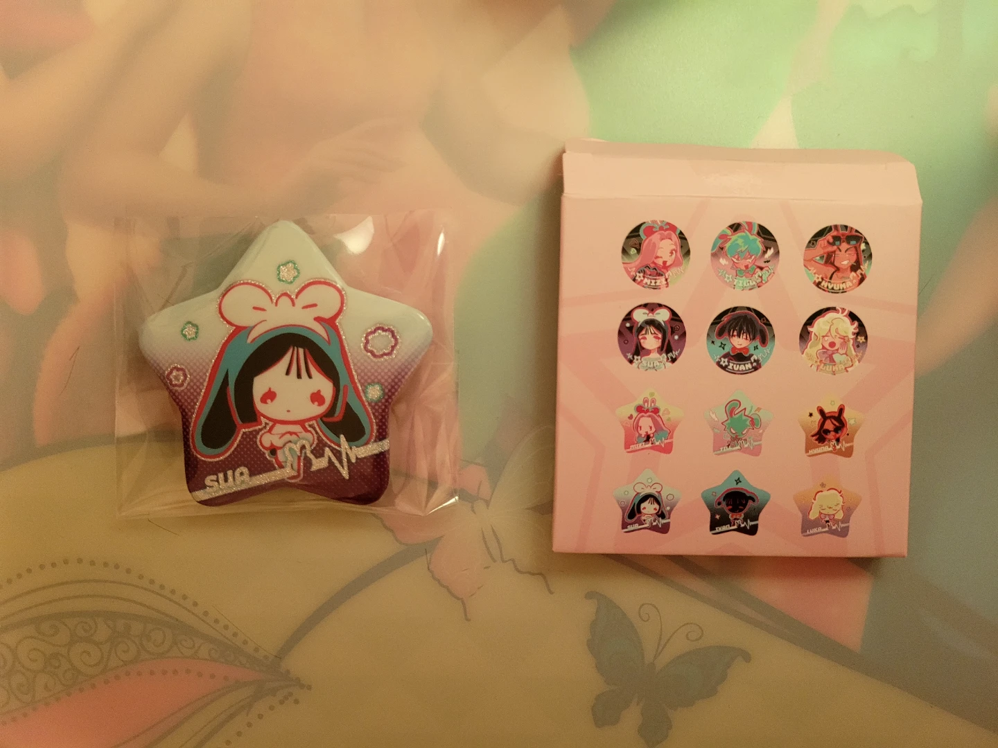 Alien Stage Bunny Badges - photo 3