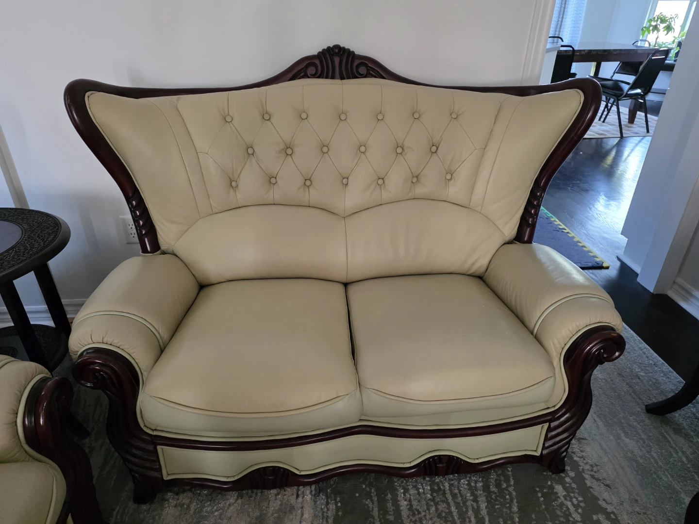 J.H. Kensington Ivory Leather Sofa Set - photo 4