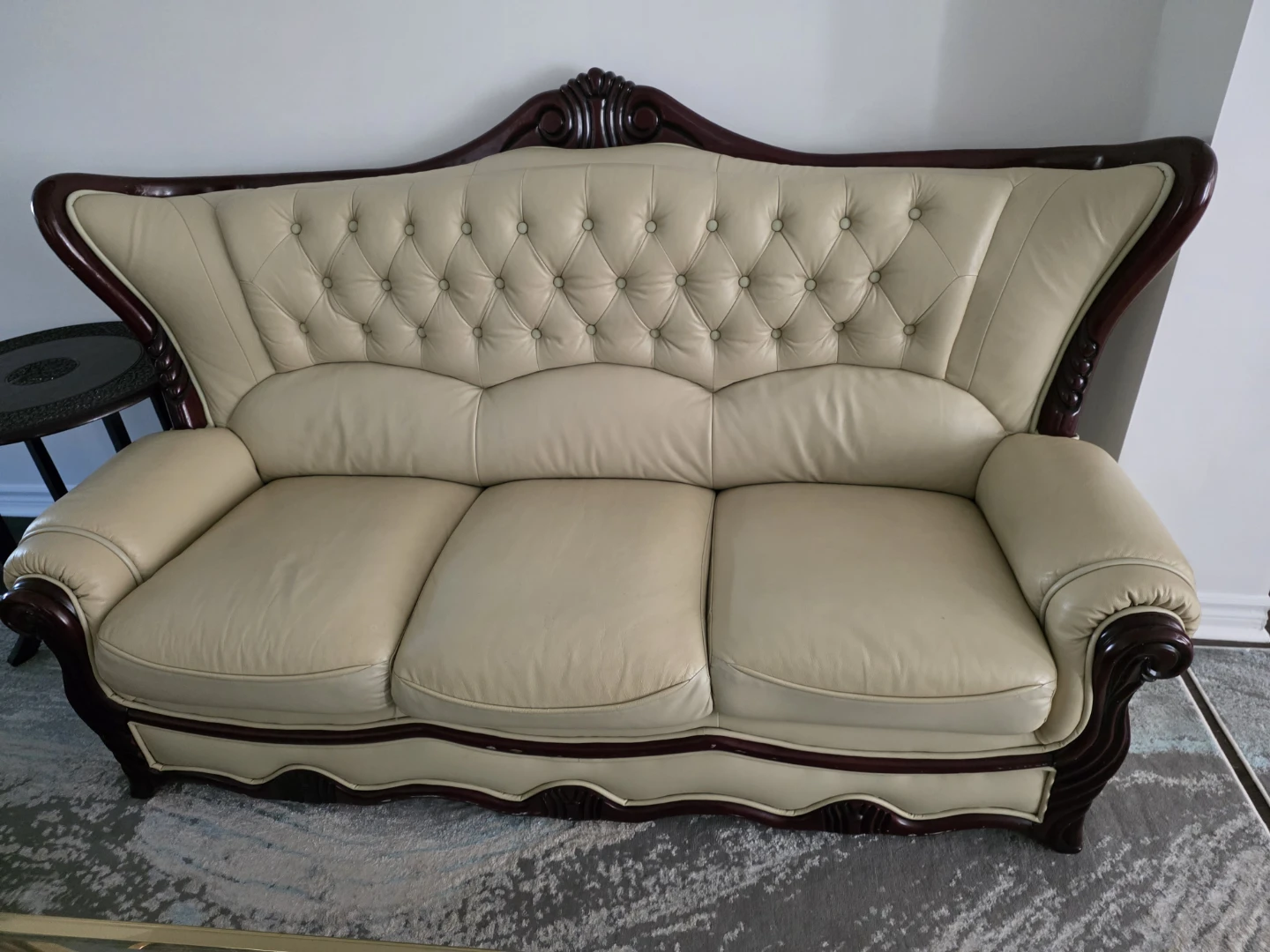 J.H. Kensington Ivory Leather Sofa Set - photo 5