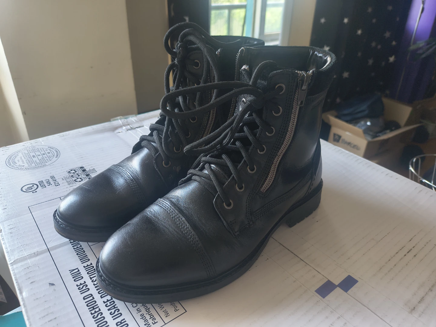 Black Leather Boots with Side Zip