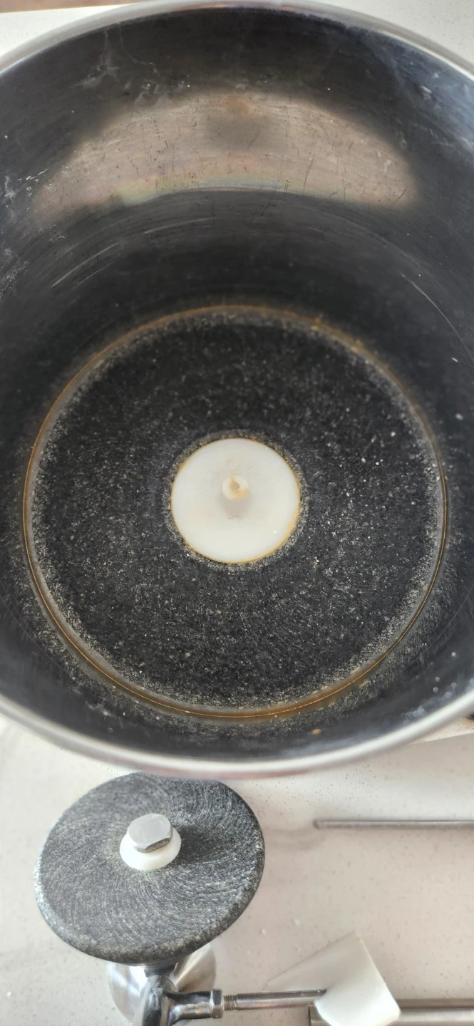 Ultra Dura wet grinder - photo 4