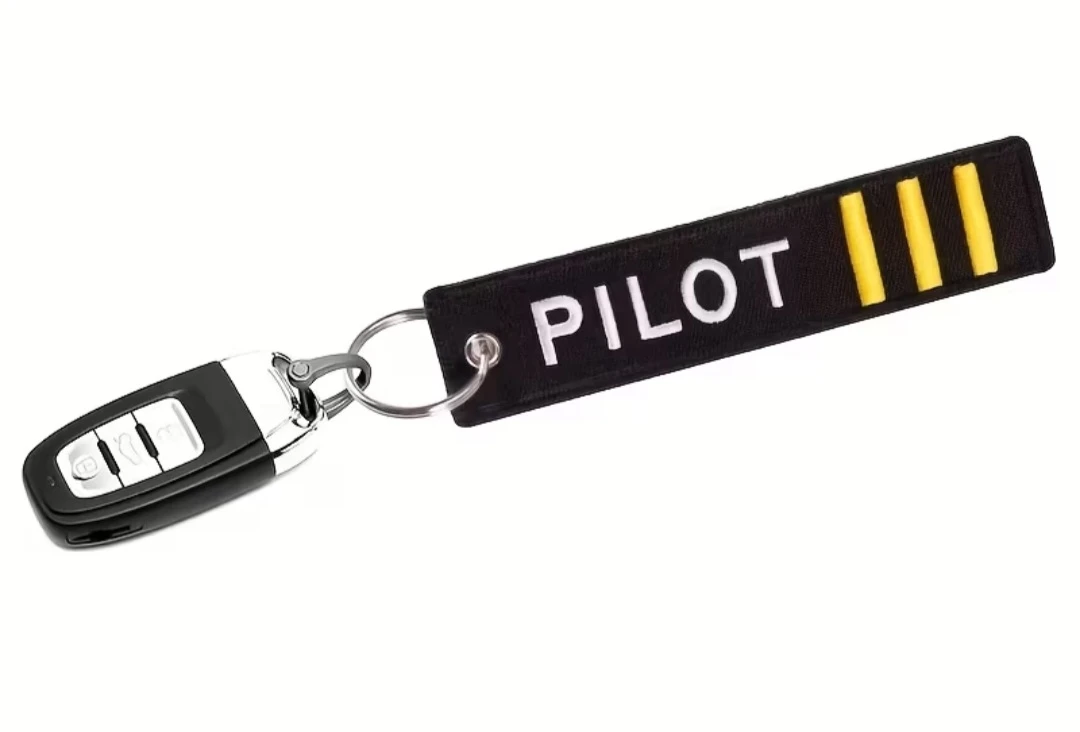 Pilot Keychains / bagtags - photo 2