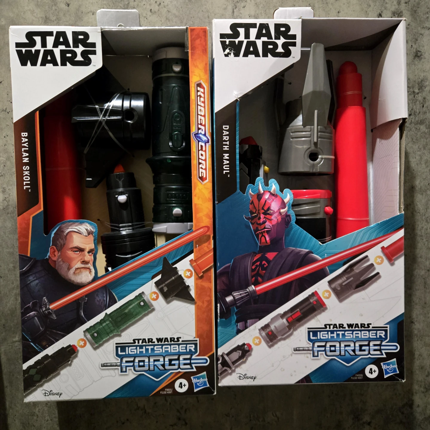 Star Wars Lightsaber Forge Baylan Skoll & Darth Maul Sets