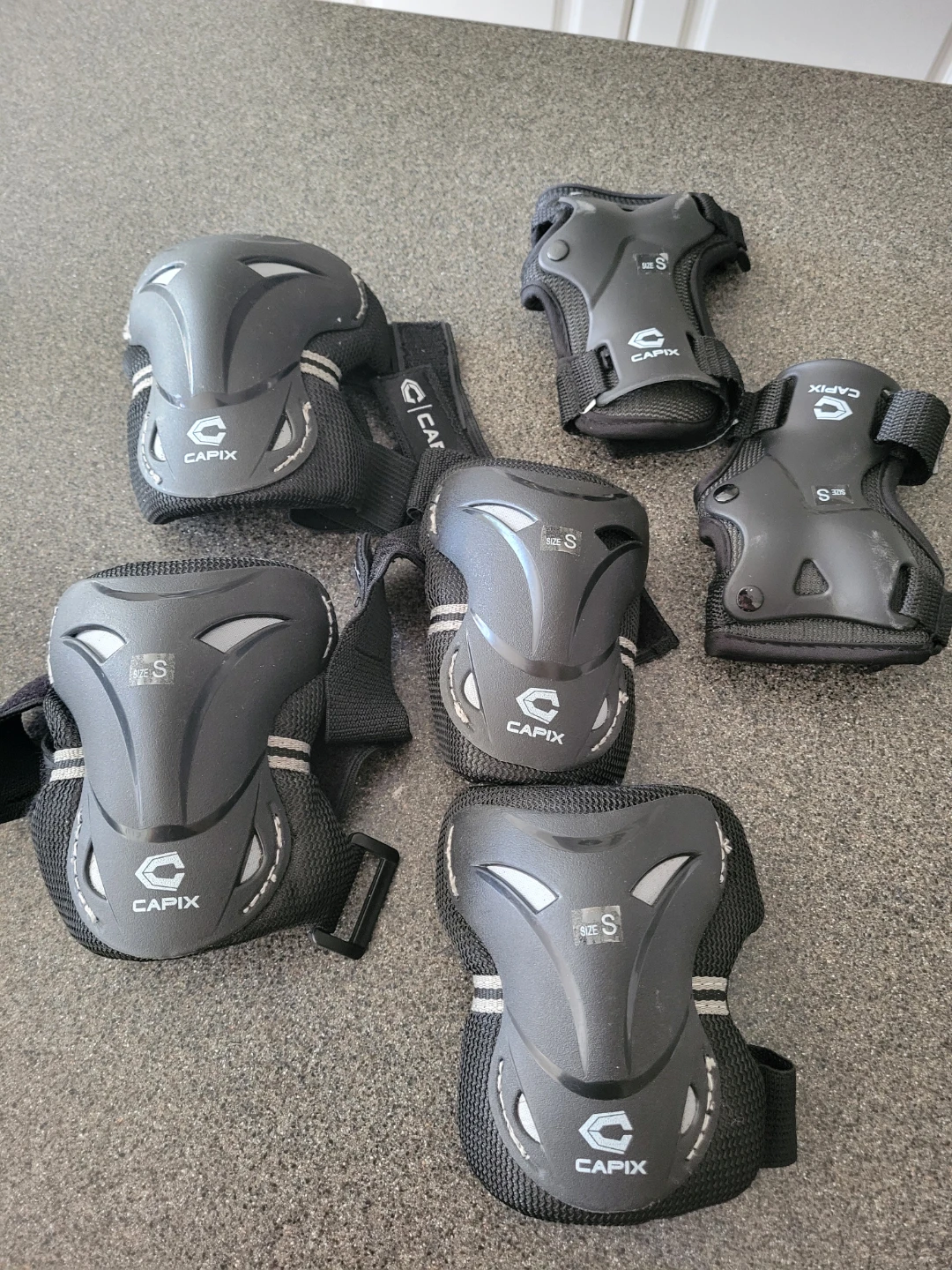 Protective Gear Adult S - 12yrs +