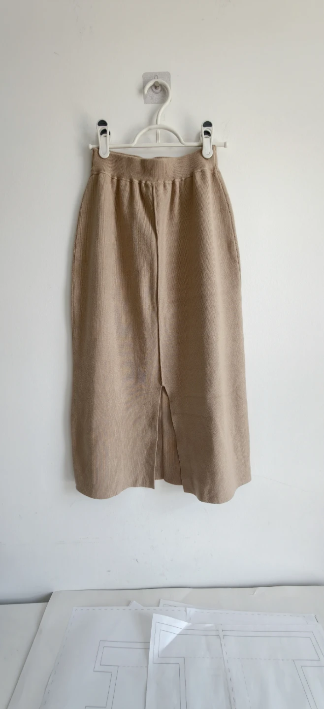 FRiFUL Knit Midi Skirt - Beige - Size S