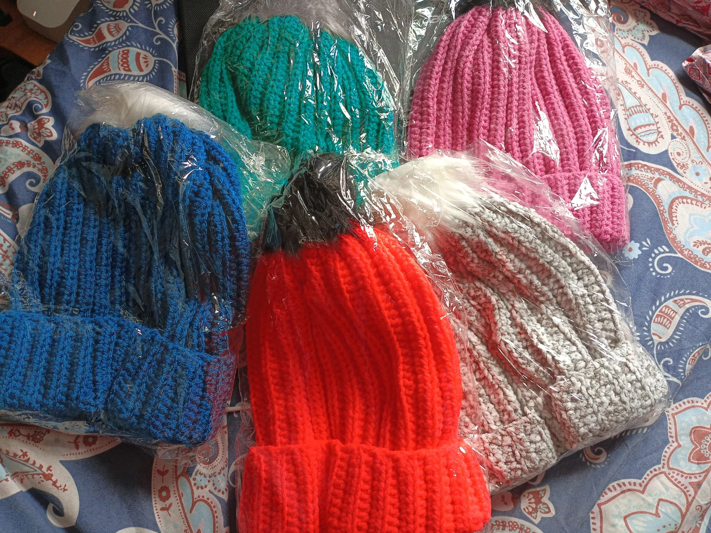 Lot of 5 Knit Beanies