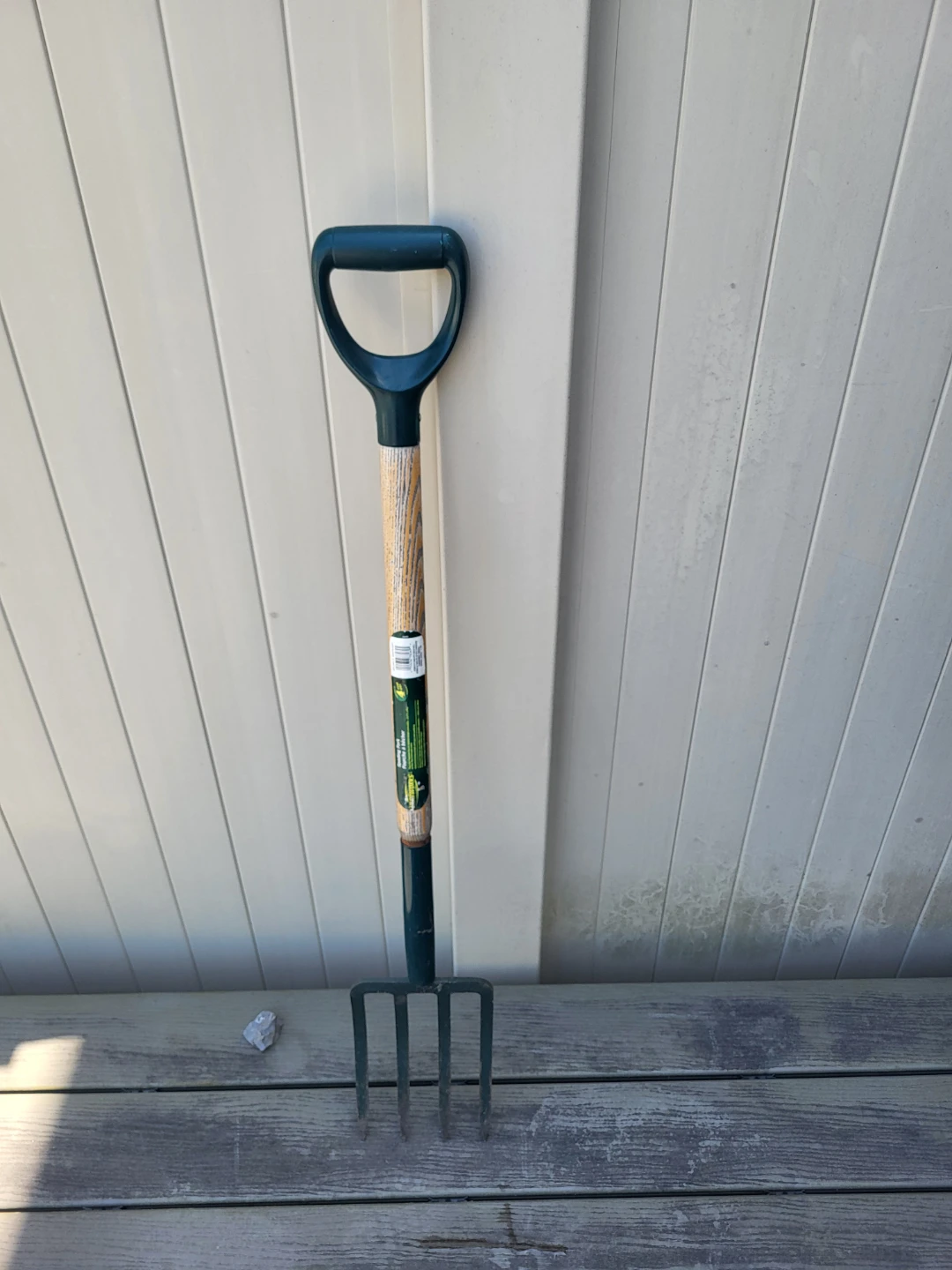 Gardenworks Spading Pitch Fork Tool