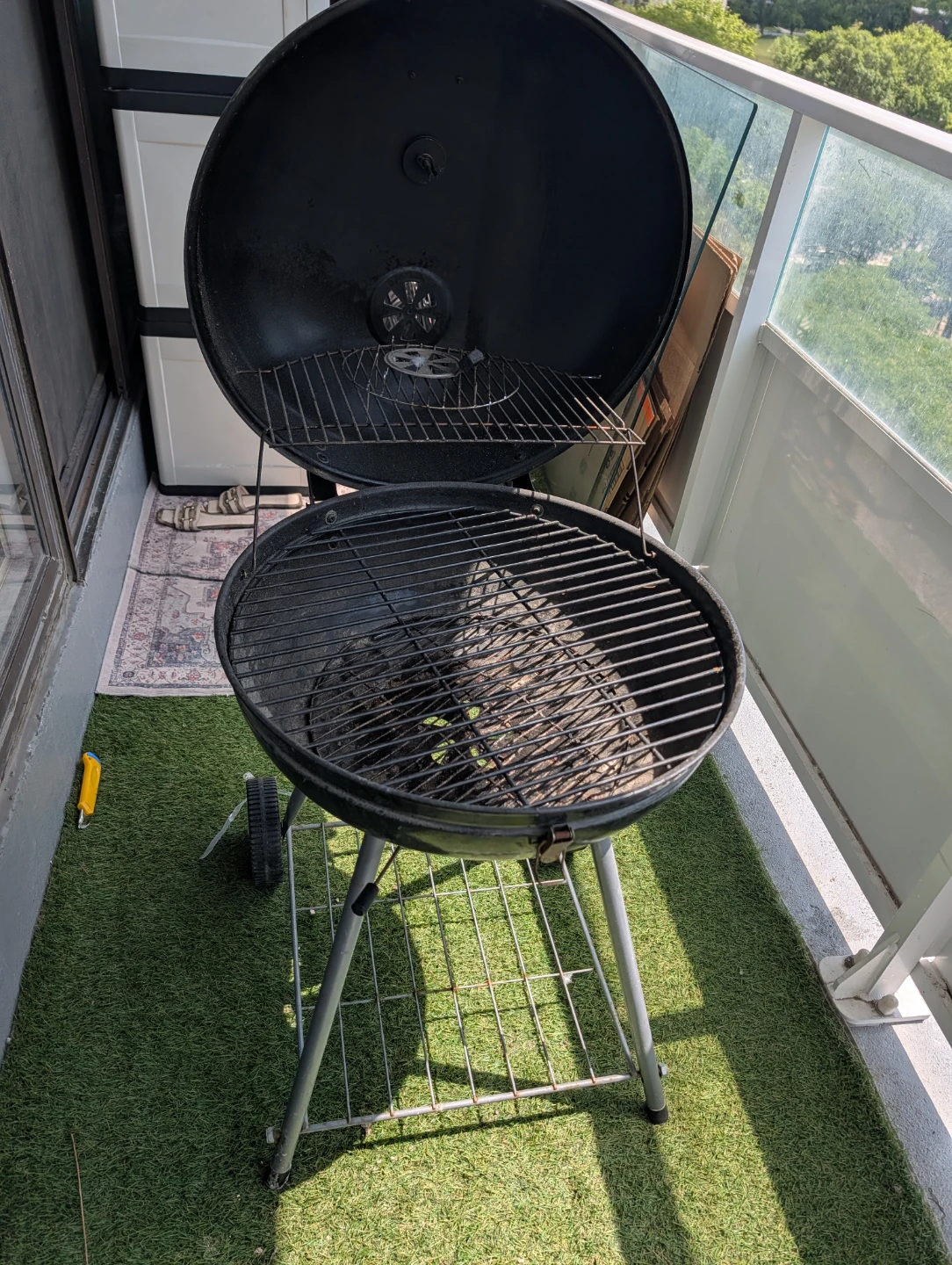 Backyard Grill Charcoal Kettle BBQ - photo 4