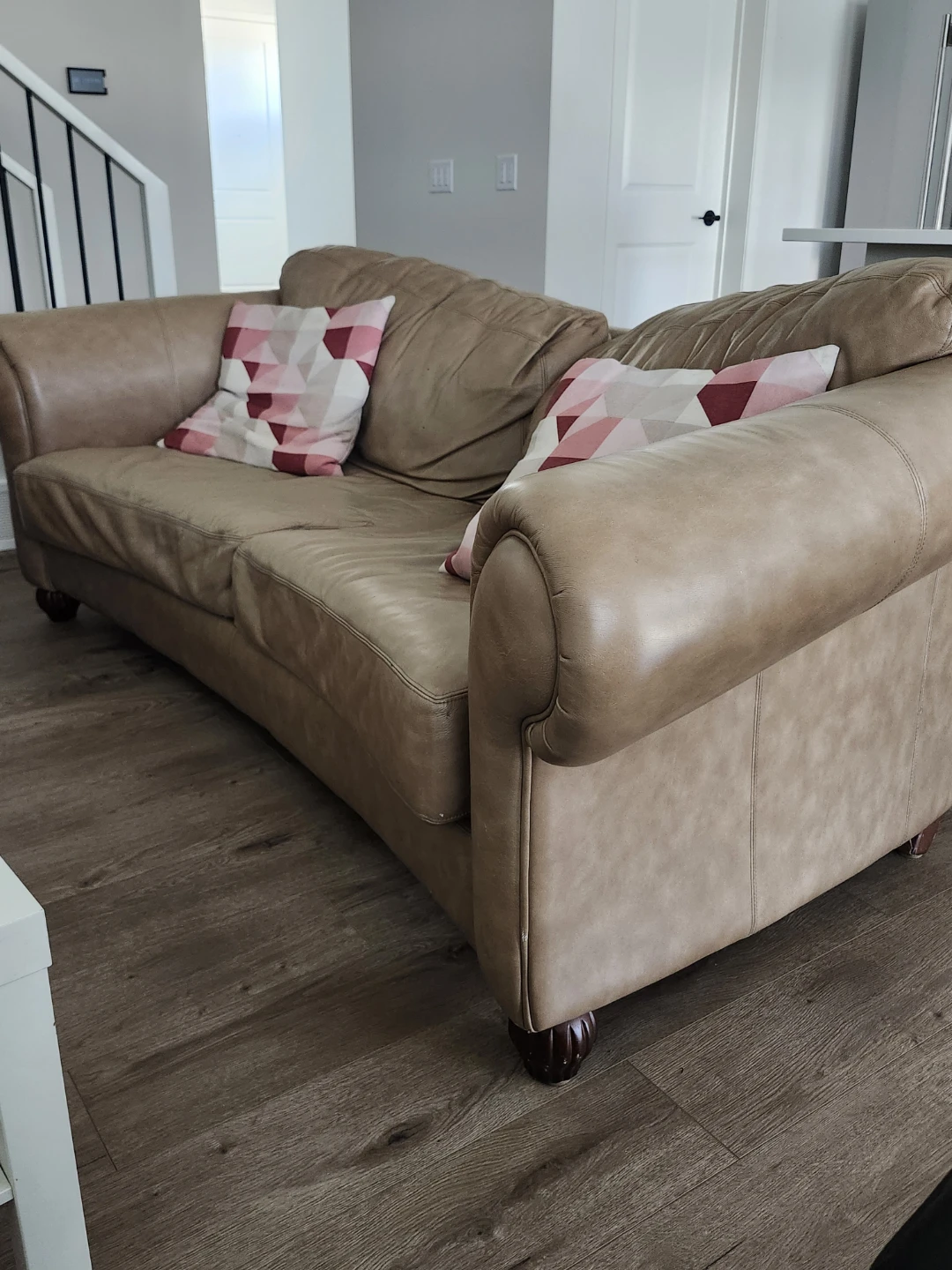 Brown Leather Loveseat & Sofa