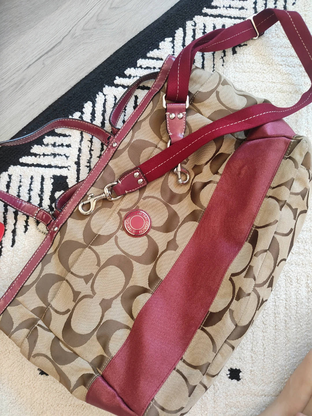 Coach Signature Tote Bag - Brown/Burgundy - photo 2