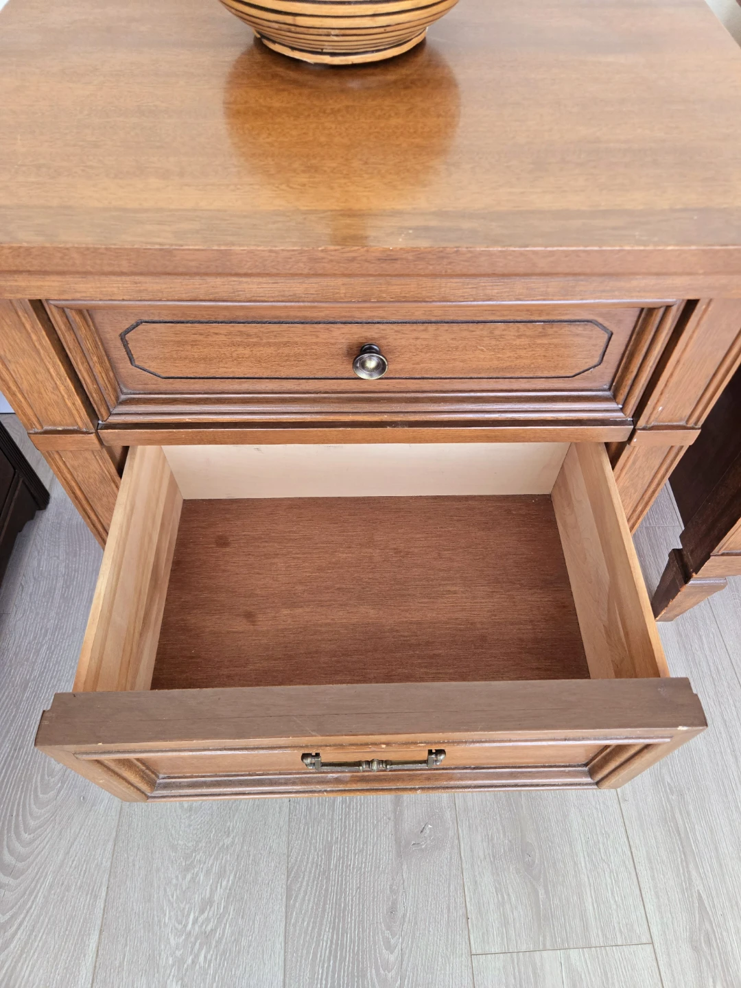 Pair Of MCM Solid Walnut Nightstands With 2 Storage Drawers - photo 5