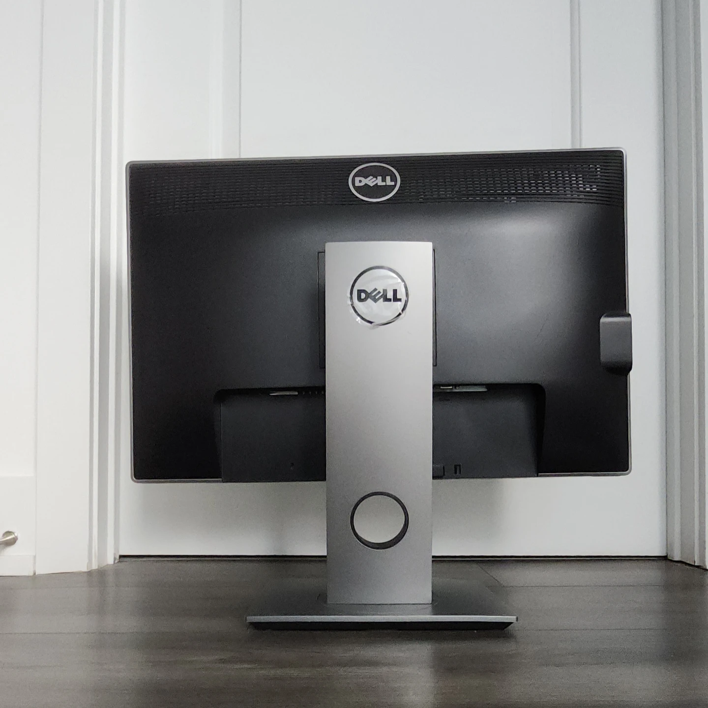 Dell UltraSharp U2412Mb 24" LED LCD Monitor (Includes Stand) - photo 4