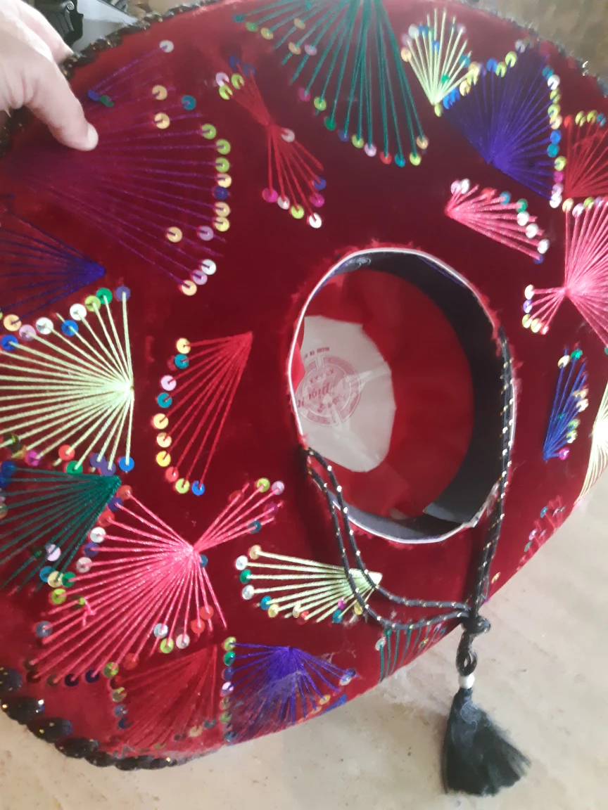 Red Sombrero Hat with Sequins and Embroidery - photo 2