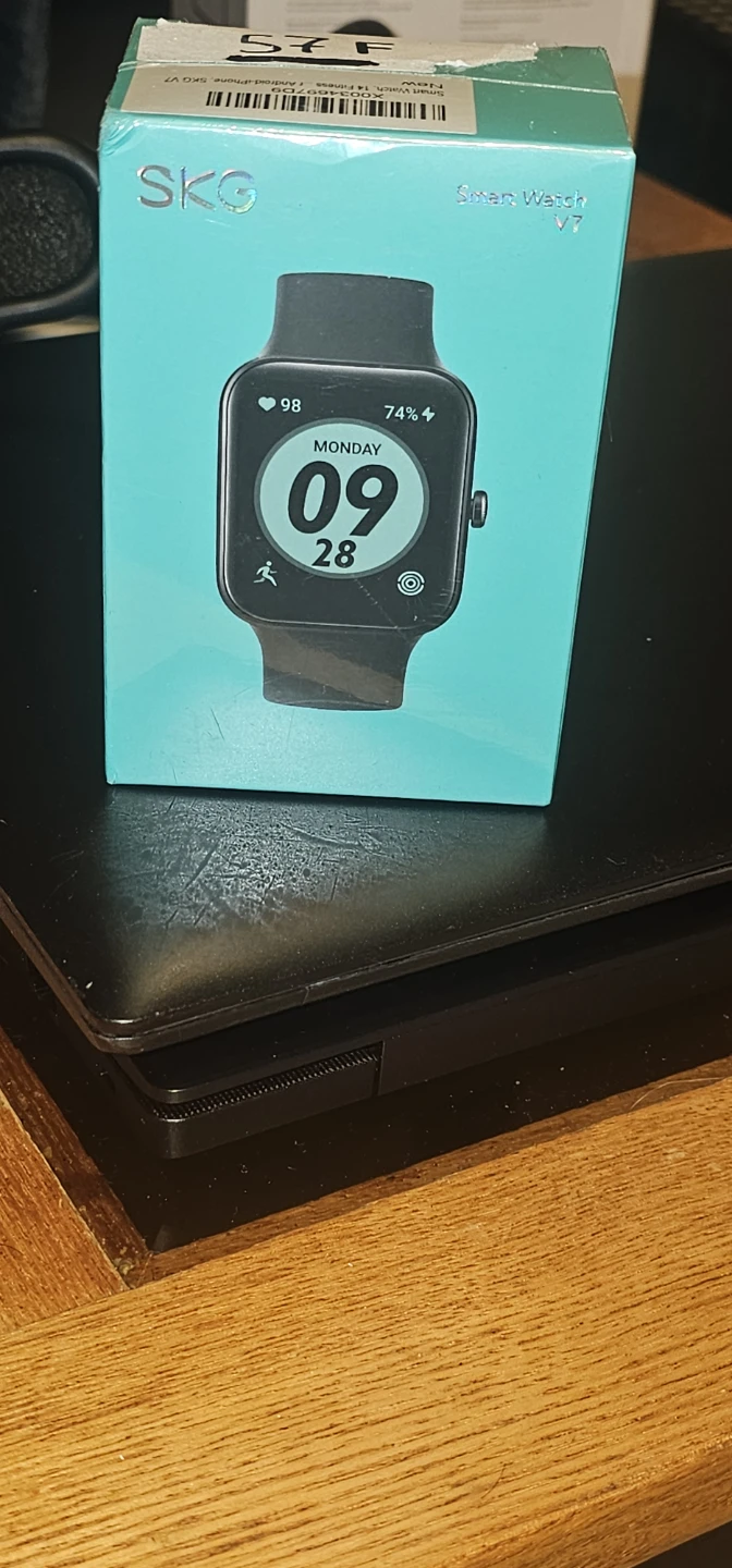SKG Smartwatch with 14 Sports Modes & 5ATM Water Resistance