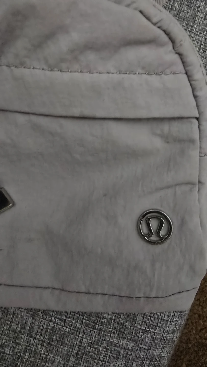 Lululemon Everywhere Belt Bag - photo 4