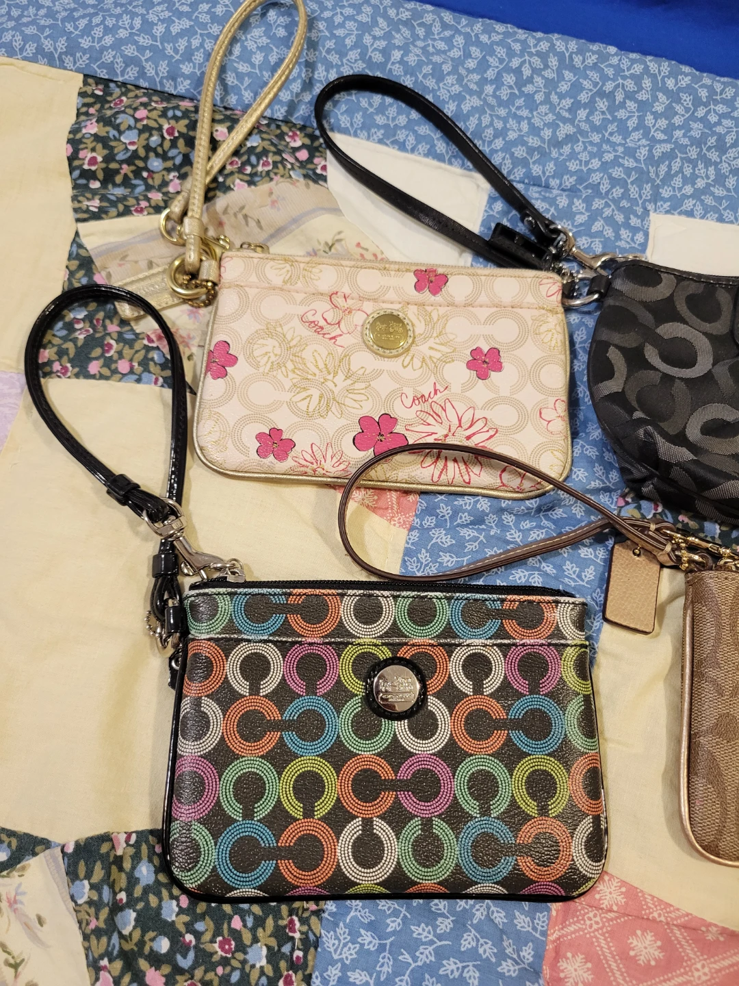 Coach & Danier Wristlets - Bundle of 5 - photo 3