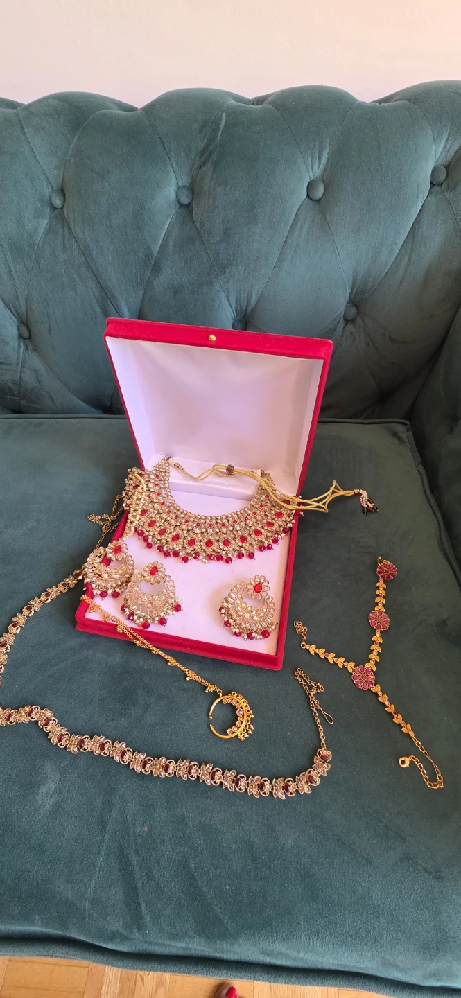 Indian Bridal Necklace Set with Earrings and Tikka - photo 2