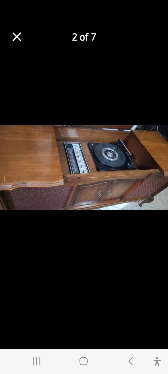RCA Stereo Console - photo 2