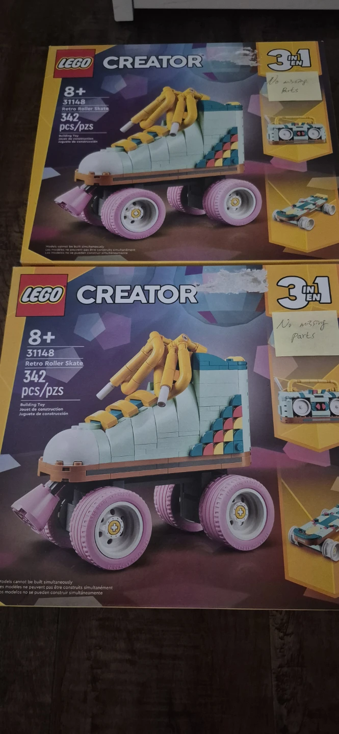 LEGO City Set 4642 - Fishing Boat and assorted Lego sets - photo 2