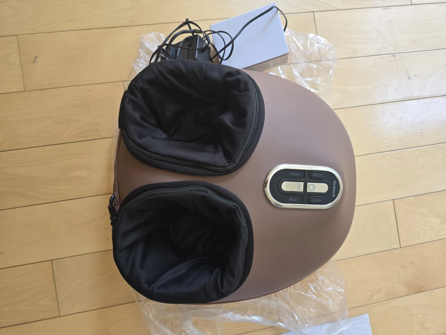 Nekteck Shiatsu Foot Massager with Air Compression - photo 2